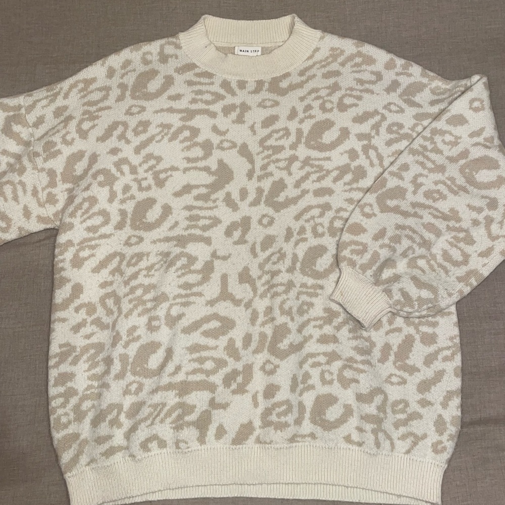 Leopard print sweater